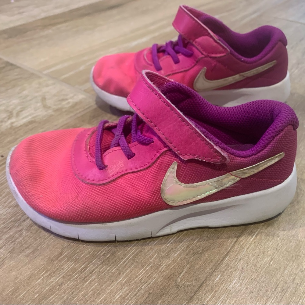 Pink and purple ombré Nike shoes size 10 toddler